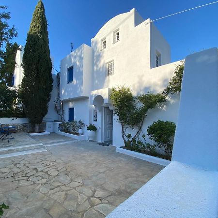 Retreat Villa By The Sea With Pool In 포르토헬리 외부 사진